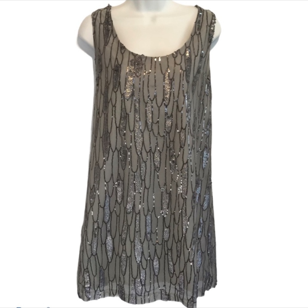 5/48 Roselynn Silver Sequin Dress NWT